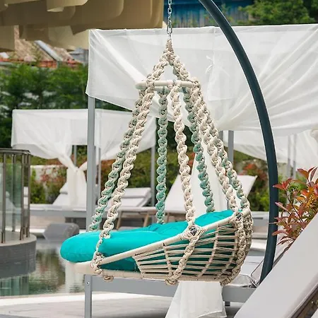 Siena Premium Retreat فندق لوزينيتس