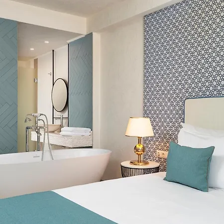 Siena Premium Retreat 5* لوزينيتس