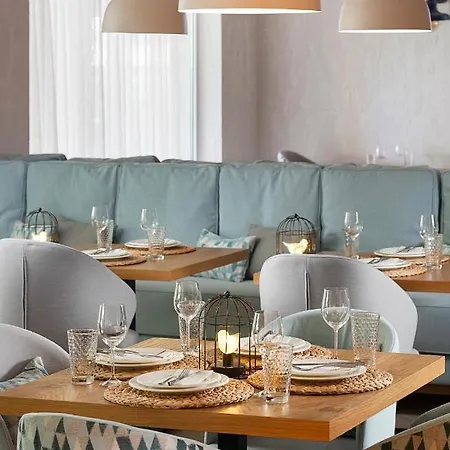 Отель Siena Premium Retreat