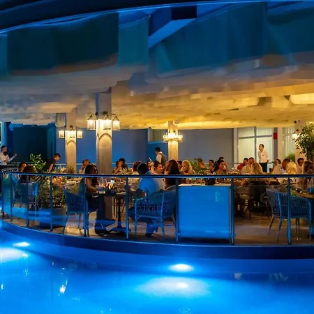 Siena Premium Retreat فندق لوزينيتس