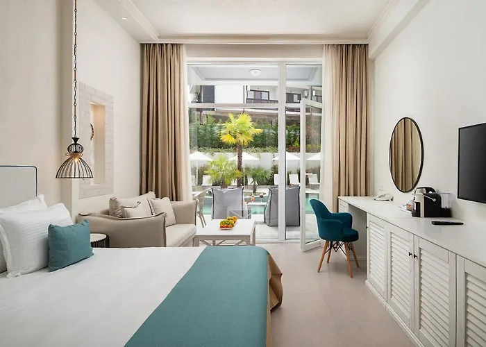 Siena Premium Retreat 5* 로제넷츠