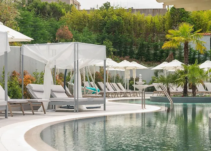 호텔 Siena Premium Retreat 로제넷츠