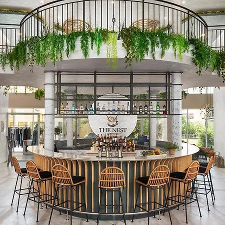 호텔 Siena Premium Retreat 5*