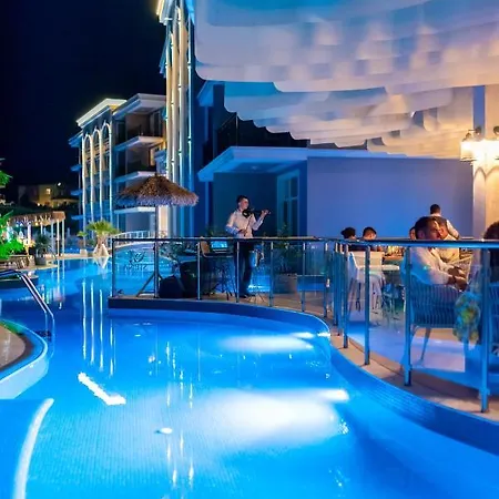 Hotel Siena Premium Retreat