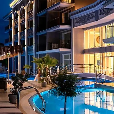 Hotel Siena Premium Retreat
