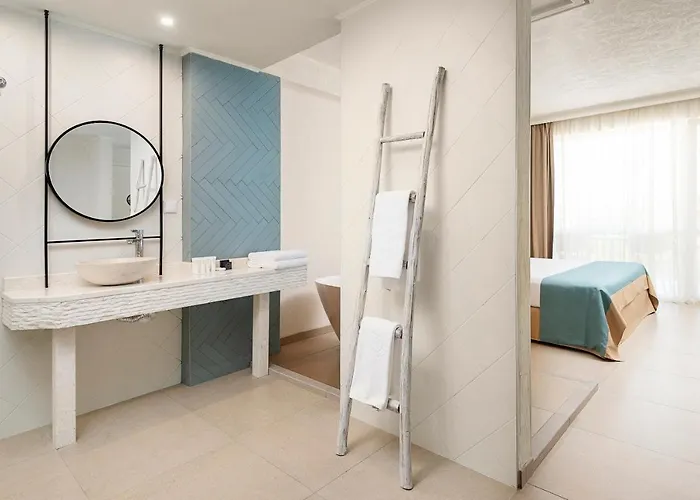 Siena Premium Retreat Hotel