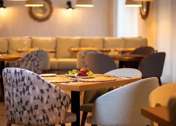 Siena Premium Retreat Lozenets