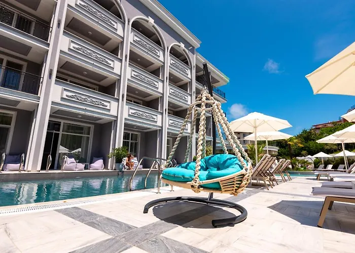 Siena Premium Retreat Hotel 5*